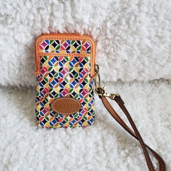 Fossil‎ Coated Canvas Perfect Carry All Wristlet - Picture 1 of 3